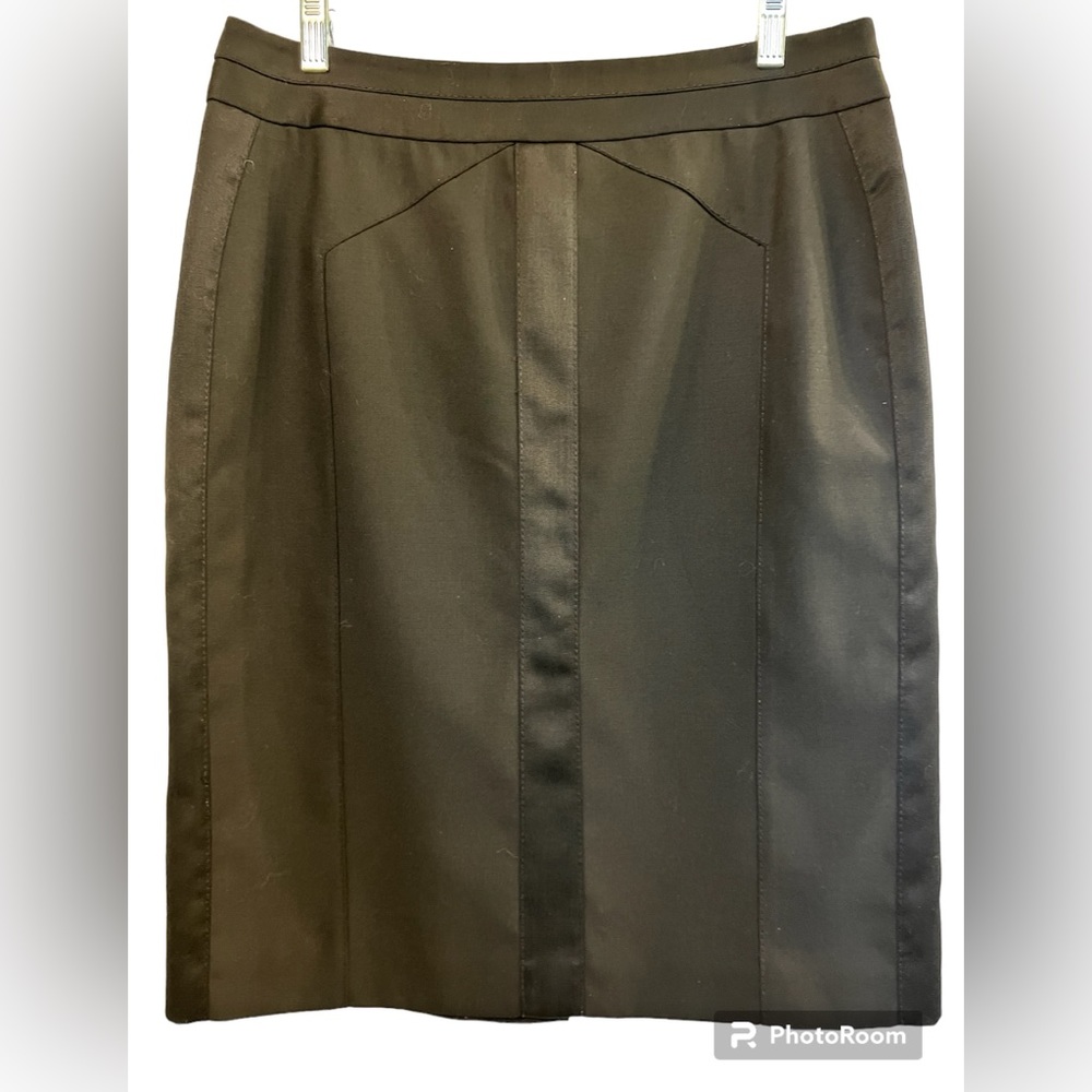 Ann Taylor Mid Length Black Skirt, Size 12